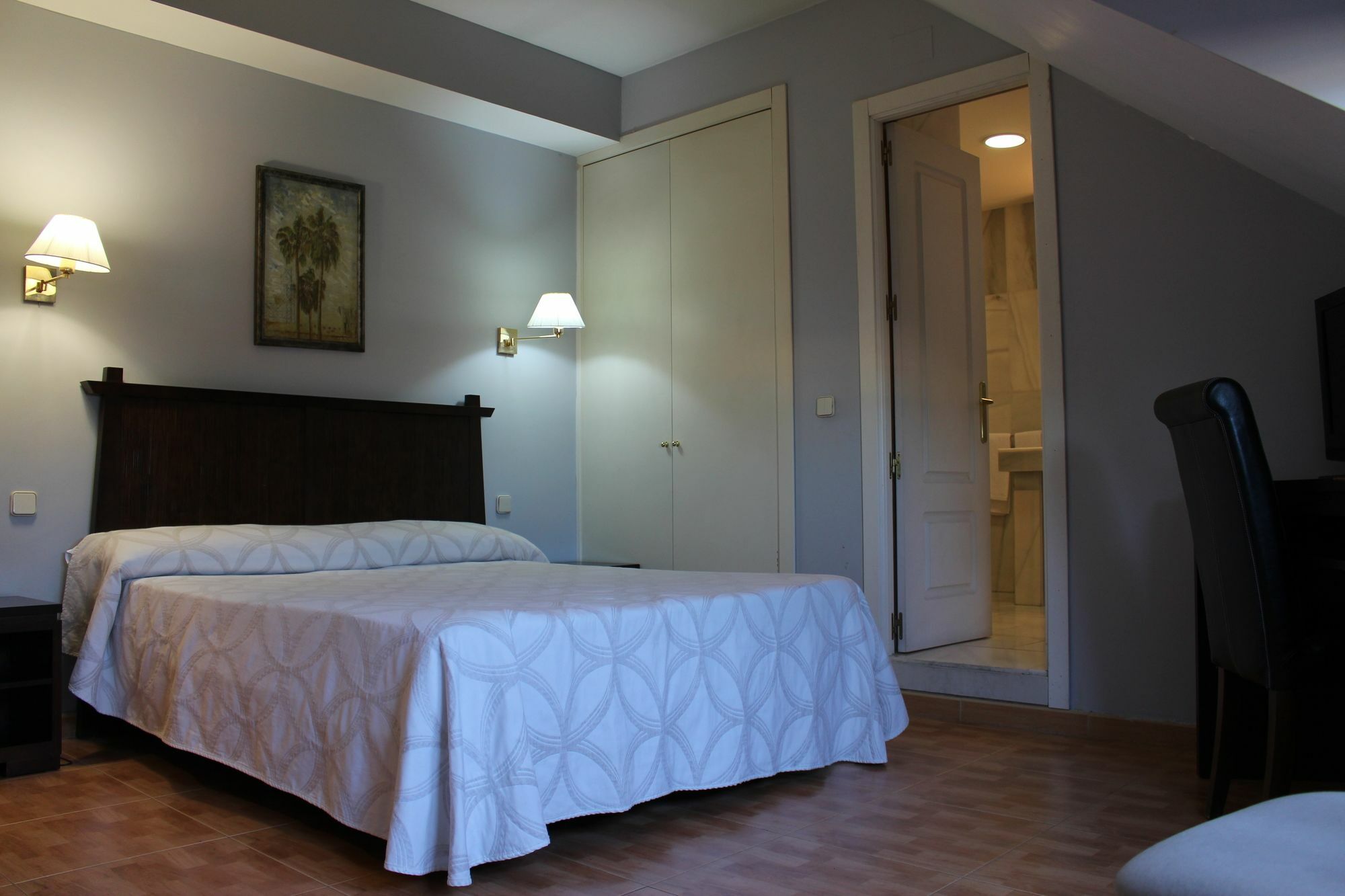 Apartahotel Villa De Parla Exteriör bild